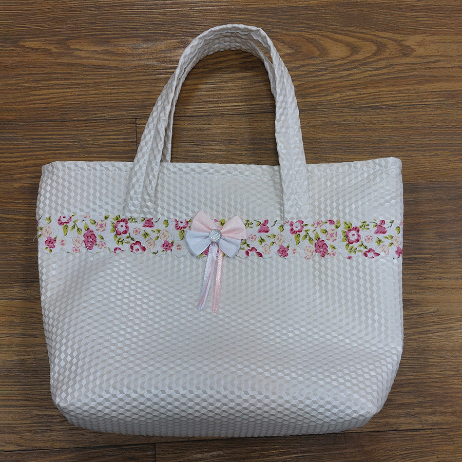 کیف جشن عبادت شامل جانماز چادر و سجاده طرح پاپیون